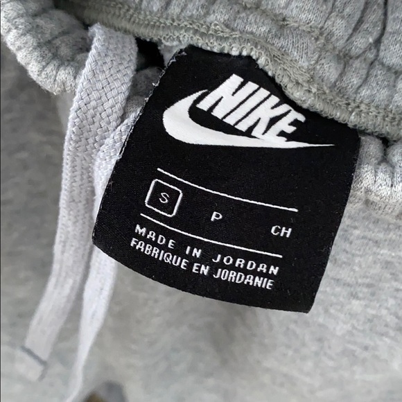*SOLD* Gray Nike Sweatpants - Picture 2 of 4